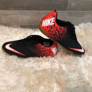 NWOB Nike BombaX Indoor Soccer Shoes- 11